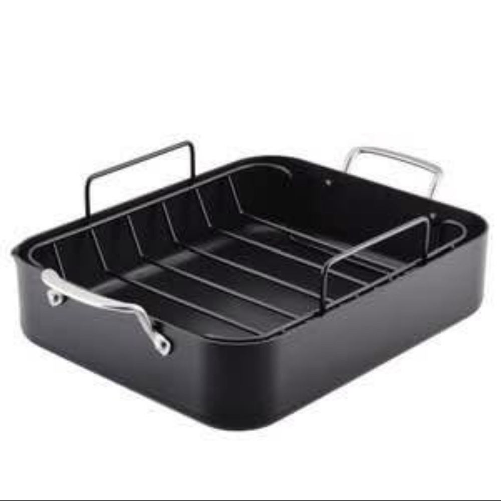 Black Roasting Pan with Rack